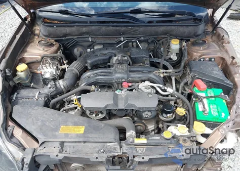 2013 Subaru Legacy 2.5I Premium из США, поврежденный, VIN 4S3BMBC63D3029330